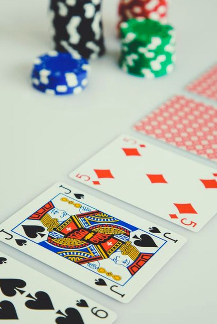  Cổng giải trí uy tín 